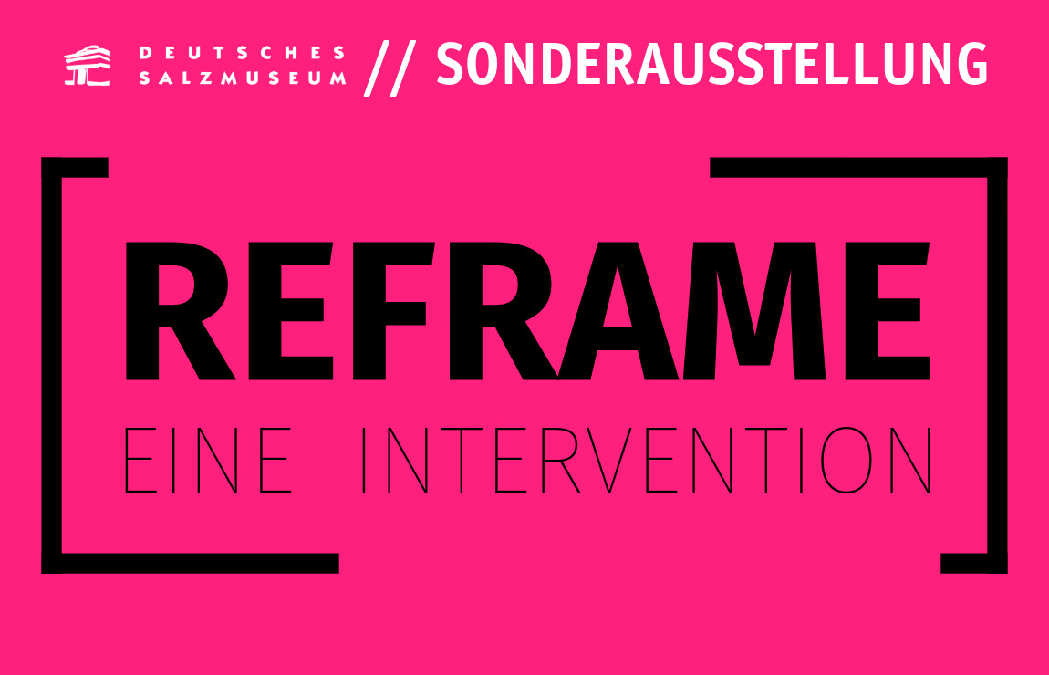 Geöffnete Tür zur Sonderausstellung